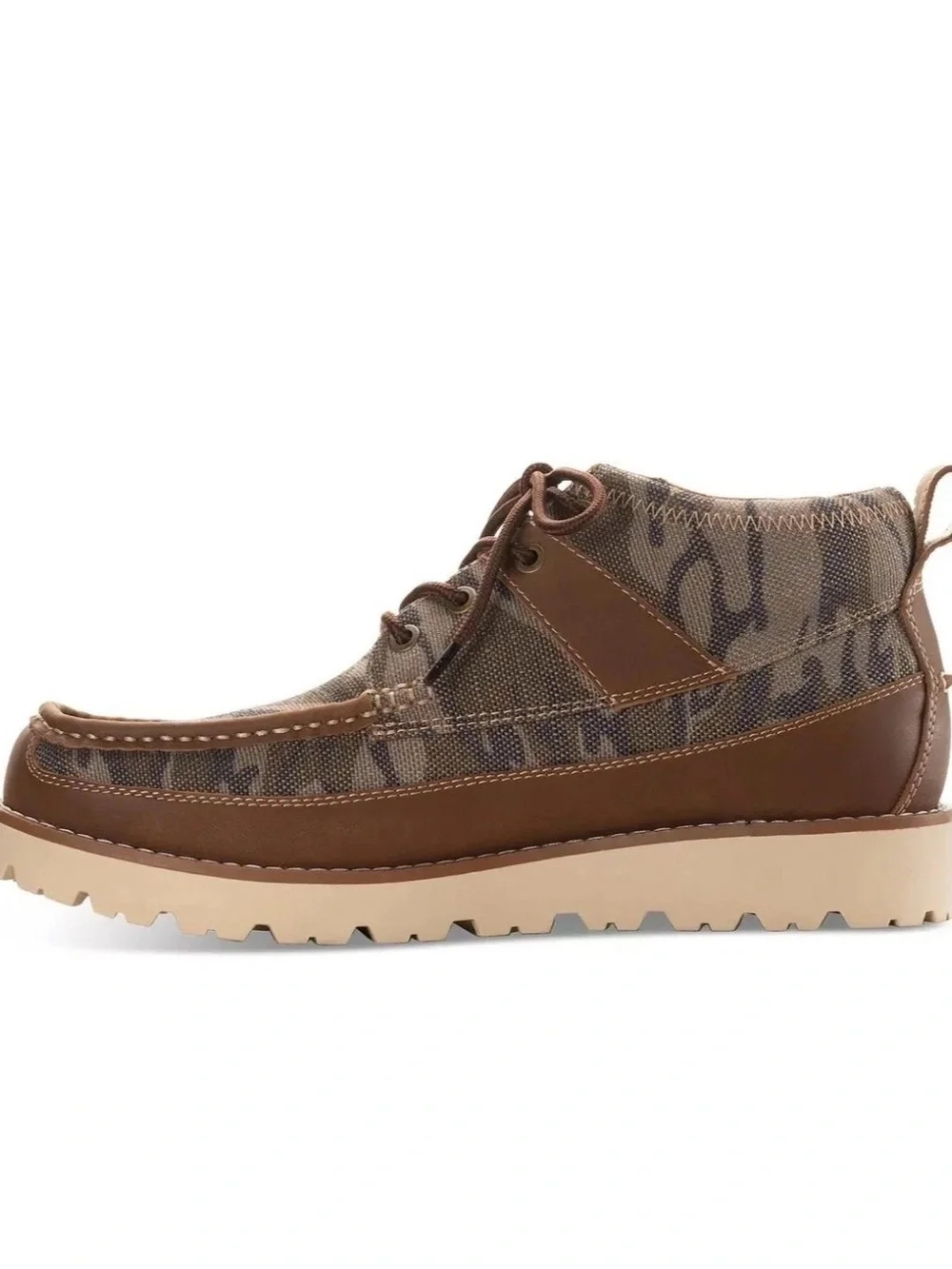 Men's Brown Camouflage Chukka Boots with Lug Sole